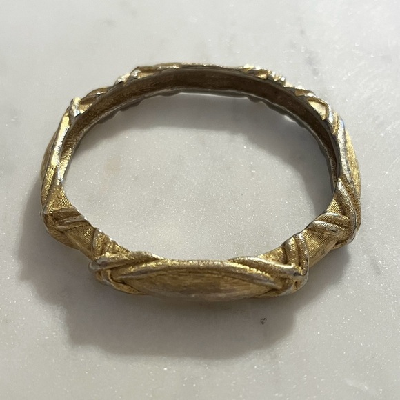 Givenchy Vintage Gold Plated Twisted Bangle - Picture 4 of 16